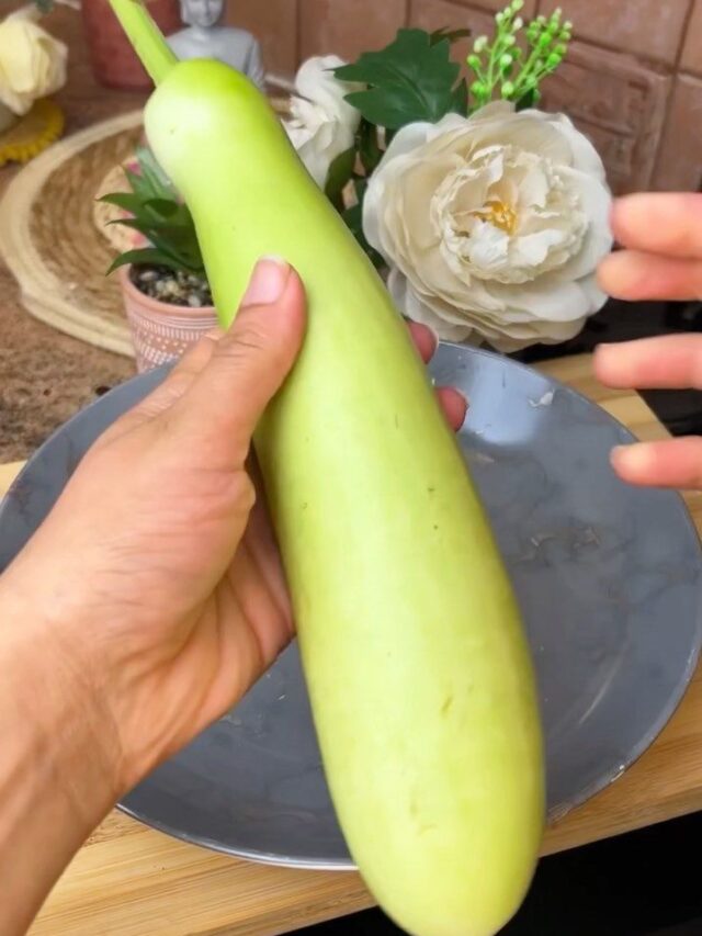 लौकी के साथ इन दो चीजों का सेवन बन सकता है सफेद दाग का कारण।